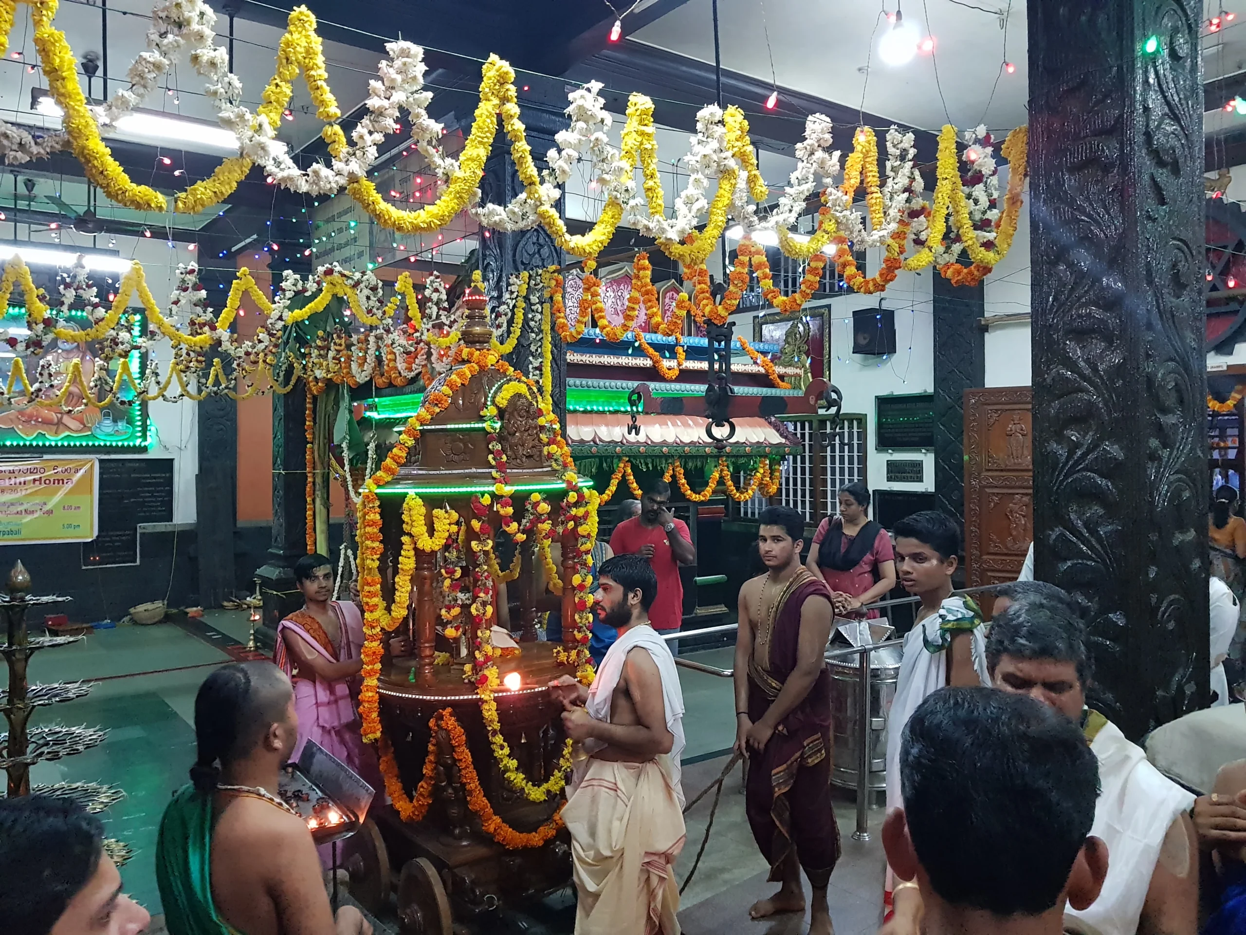 Pallakku & Ratha Seva